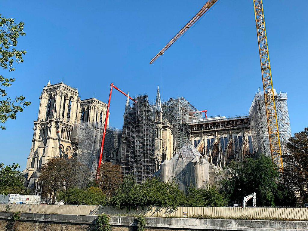 Les Ingenieurs IPF au chevet de Notre Dame de Paris